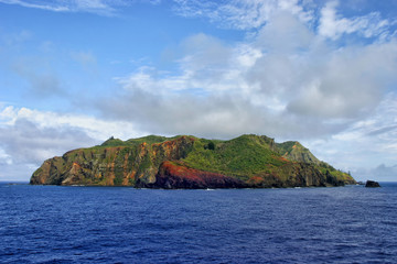 Fototapeta na wymiar Pitcairn Island in the South Pacific ocean