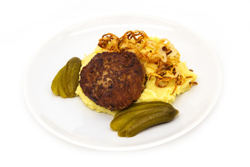 Faschierte Laibchen mit Kartoffelpüree