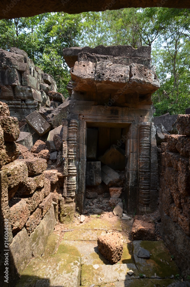 Wall mural cambodia ancient hindu temple angkor ruins stone asia