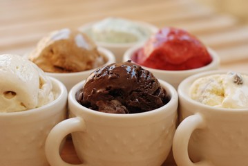 pyramide de crèmes glacées