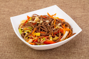 Soba noodle with vegeetables