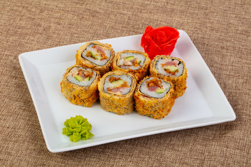 Tempura roll with tuna
