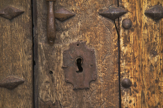 Old Door Lock / Forgotten Entrance / Ancient Keyhole 