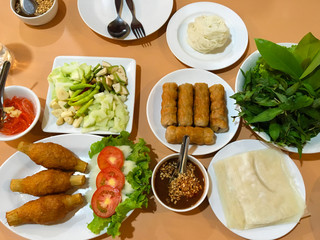 Vietnamese grilled pork sausage or grilled meatball set