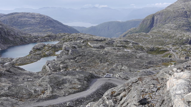 Gletscherregion Folgefonna &uuml;ber dem Hardanger Fjord, Norwegen