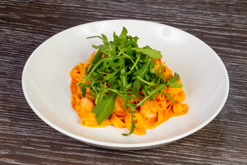 Delicious fettuccine with shrimps