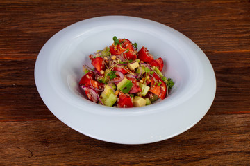 Salad with Kinoa and vegetables