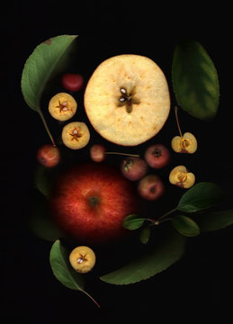 Manzanas en negro