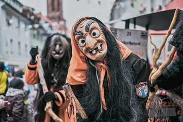 Obraz premium d ä h l e r h e x e - k o l l n a u - dählerhexe kollnau - fastnacht - umzug - emmendingen - 6