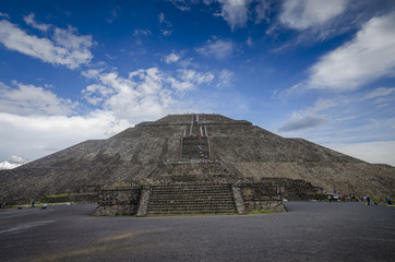 Piramide del sol
