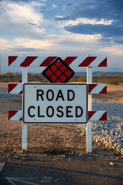 Sign road closed