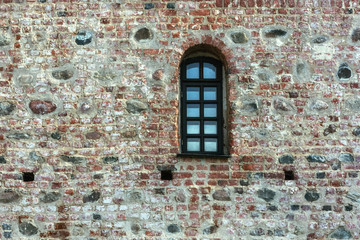Fototapeta na wymiar Wall with window.