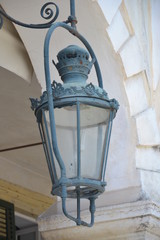 Latarnia bez żarówki © Makaron