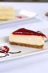 Cheesecake with strawberries