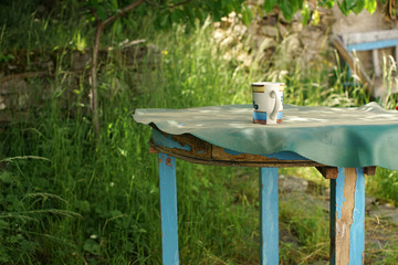 Fototapeta na wymiar Old wooden table in nature