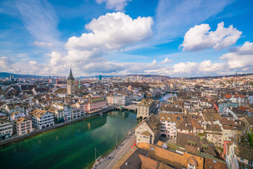 Fototapeta na wymiar Beautiful view of the historic city center of Zurich