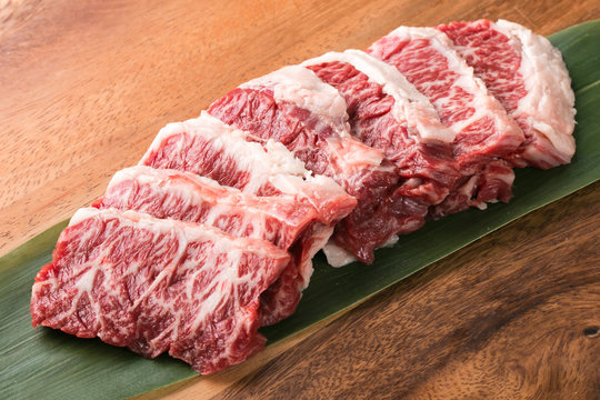 インサイドスカート の画像 4 件の Stock 写真 ベクターおよびビデオ Adobe Stock