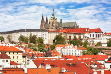Obraz premium View to Prague Castle and St. Vitus Cathedral, historic heritage site in the heart of the city