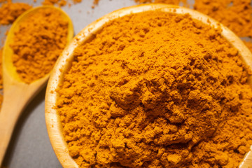 turmeric on wood table