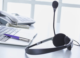 Communication support, call center and customer service help de
