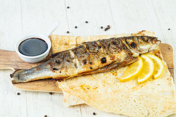 Grilled seabass with lemon