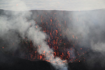 éruption au stromboli, Italie