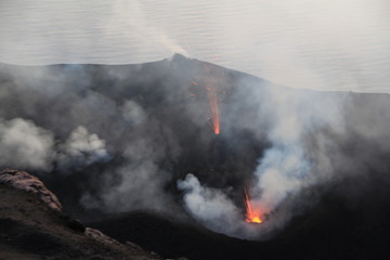 éruption au stromboli, Italie