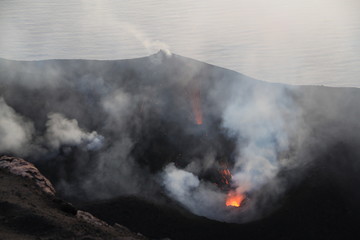 éruption au stromboli, Italie