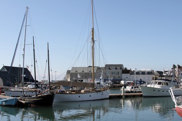 Fototapeta premium le port de Saint-Vaast-la-Hougue dans le Cotentin,Manche,Normandie