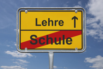 Ende Schule, Anfang Lehre | end of school