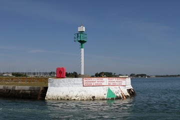 le port de Saint-Vaast-la-Hougue dans le Cotentin,Manche,Normandie