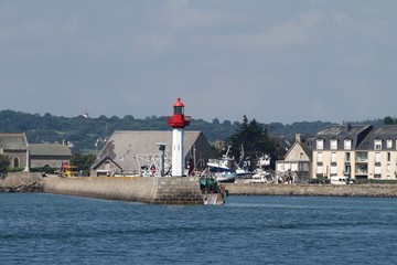 le port de Saint-Vaast-la-Hougue dans le Cotentin et le fort de la Hougue,Manche,Normandie