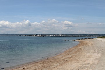 le port de Saint-Vaast-la-Hougue dans le Cotentin et le fort de la Hougue,Manche,Normandie
