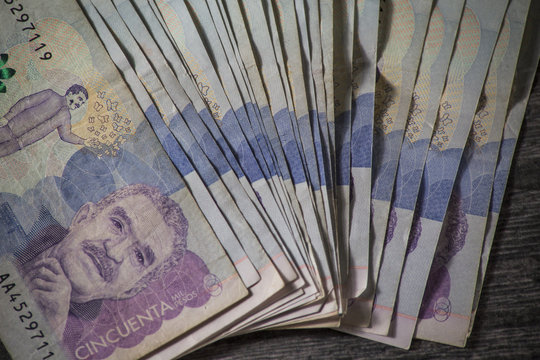 fifty thousand banknotes used with the image of gabriel garcia marquez