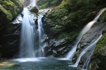 Fototapeta na wymiar 高千穂の竜ヶ岩の滝（Tatugaoka no taki）