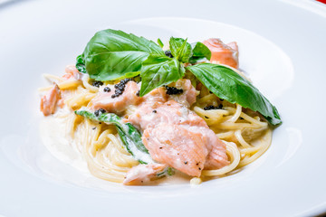 tagliatelli pasta with salmon