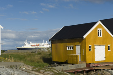Fototapeta na wymiar Beautiful wooden houses in Norway