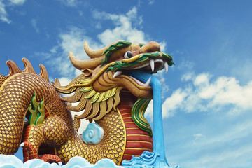 dragon statue