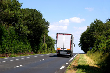 TRANSPORT ROUTIER ref 3744