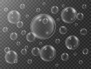 Realistic water bubbles with reflection on transparent background. Underwater bubbles. Fizzing air in water, sea, aquarium, ocean, glass. Vector illustration