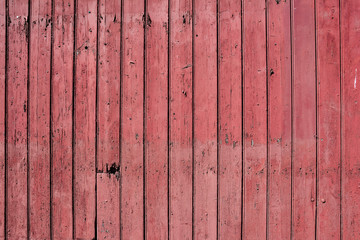 Holzbalken rot lackiert vintage Wand