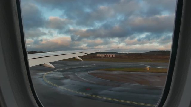 Airplane taxing at Arlanda Airport - Stockholm, Sweden