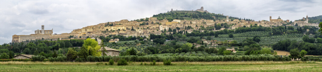 Fototapeta na wymiar Assisi in Umbrien