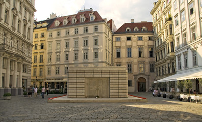 Das Holocaust-Mahnplatz von Rachel Whiteread am Wiener Judenplatz