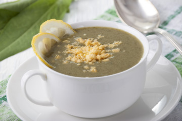 Cream soup from sorrel