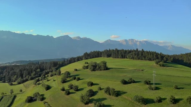 Flug Arial Shot Wipptal Europabruecke Tirol Amazing sunny day upwards