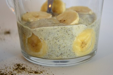 snack with yogurt, banana and canapa protein powder