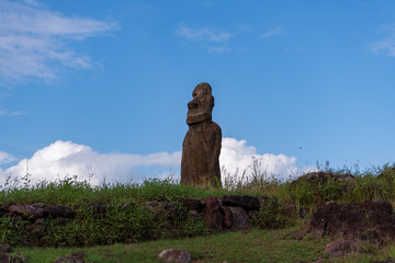 モアイ　イースター島　アフ・フリ・ア・ウレンガ　Rapa Nui　Isla de...