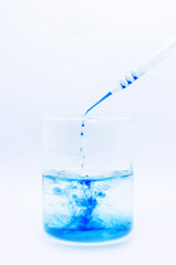 Natural blue color of butterfly pea in beaker