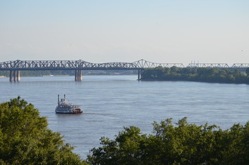 riverboat on the mississippi river